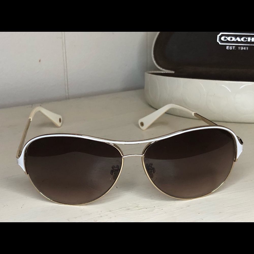 COACH Aviator Sunglasses w/ case